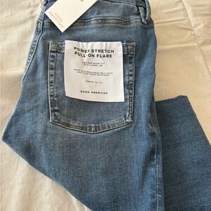 Good American Flare Classic Blue Jeans